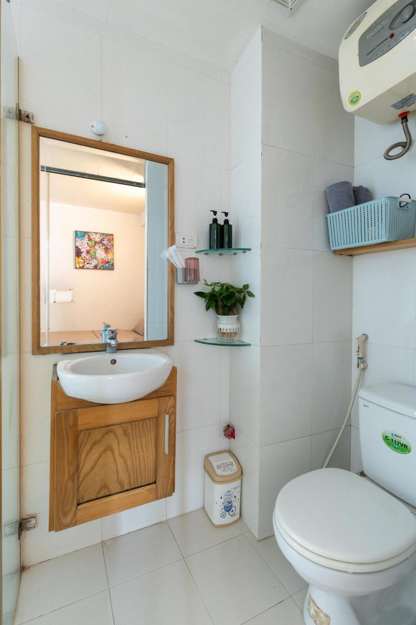 Cosy House - Center'S Tay Ho - Close The Lake Hanoi Exterior photo