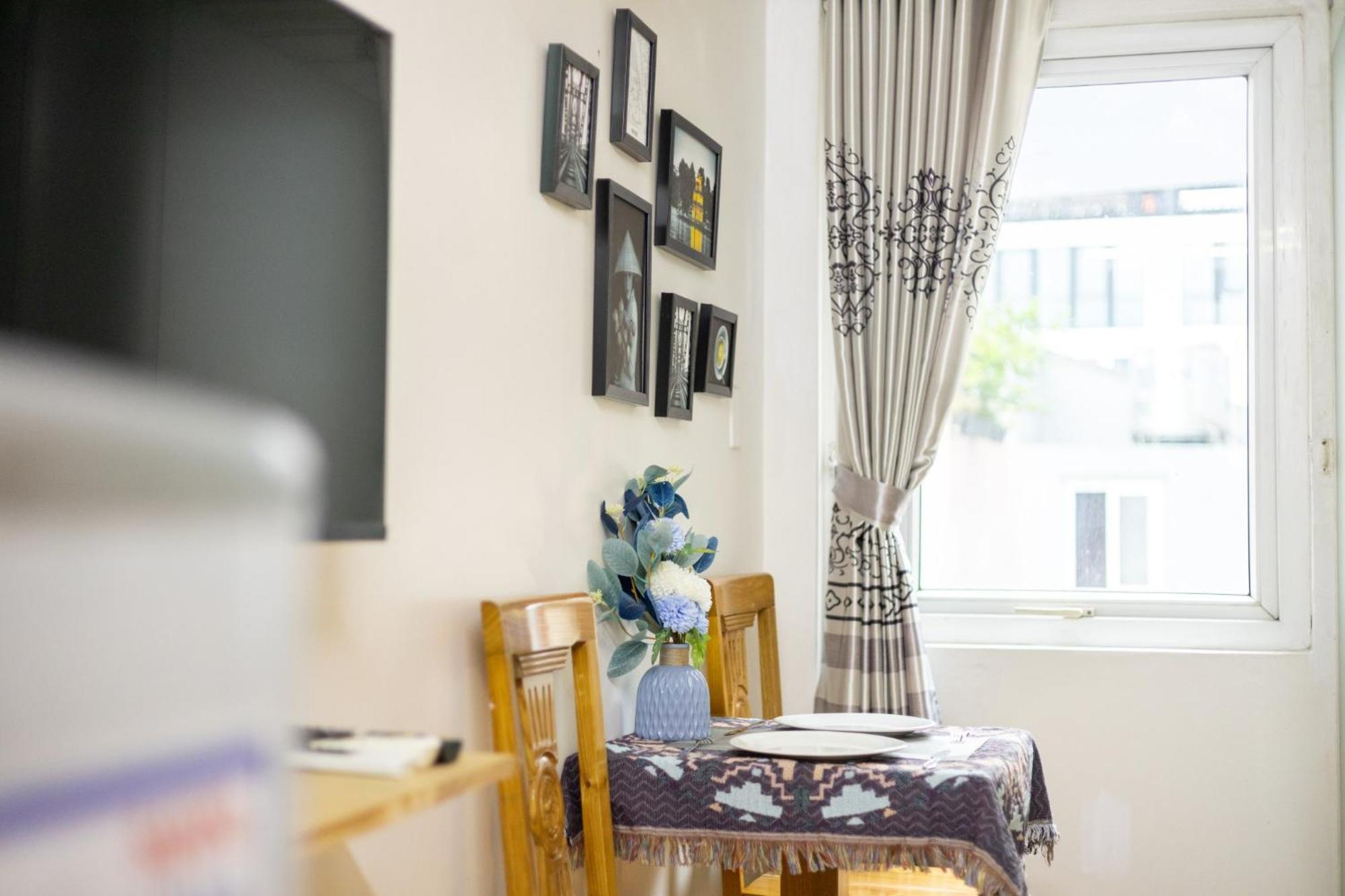 Cosy House - Center'S Tay Ho - Close The Lake Hanoi Exterior photo